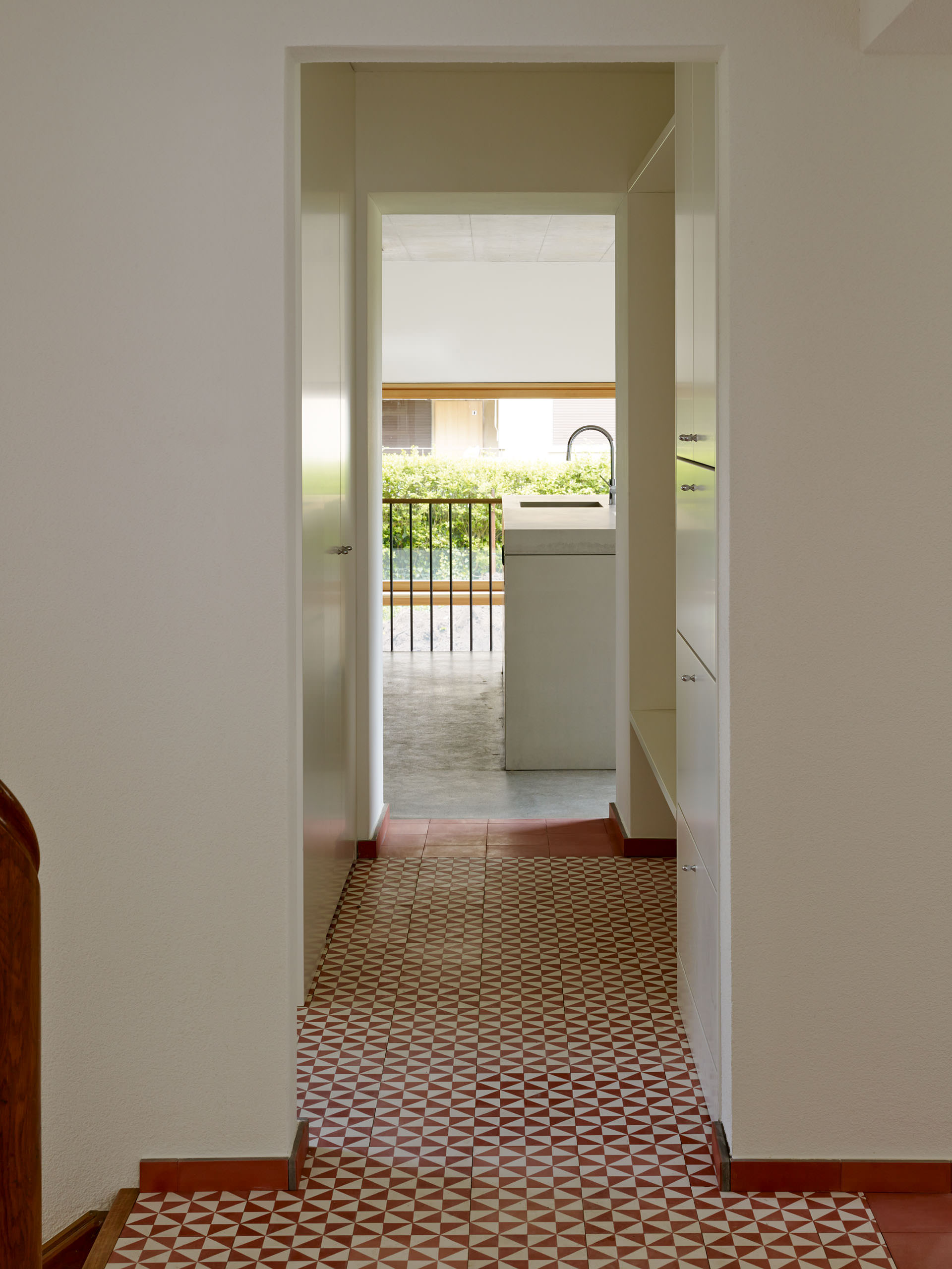 E14496 Alpa 044486 j2560